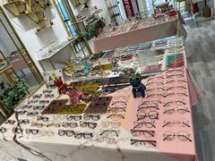 -肆兮眼镜·蔡司·徕卡战略合作店(大坪店)