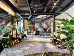 -J Create城市露营咖啡·简餐·宠物(上海动物园店)