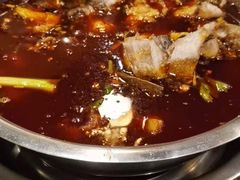-肖肖酸萝卜鱼火锅(总店)
