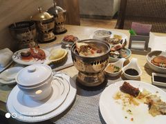 -雍和会海鲜姿造自助(湖东路店)