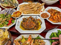 -岛中岛·海鲜大排档·万宁老字号(东澳店)