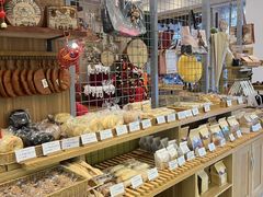 -提亚烘焙·手作面包·生日蛋糕(七星店)