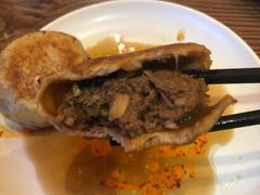 -清真吴记门钉肉饼·喜多利