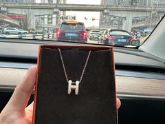 -小飞侠奢侈品回收 寄卖 养护(宝山宝龙广场店)