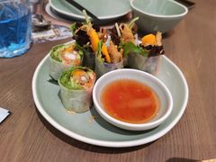 牛油果软壳蟹米纸卷-CHINCHIN 青青·泰国料理(万象食家店)