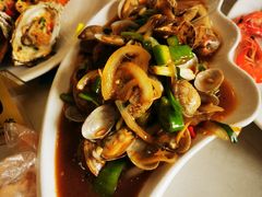 -覃记海鲜美食餐厅