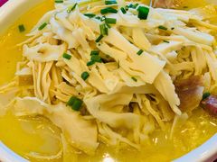 -侬佳蒸菜馆(听潮店)