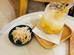 -滚猫咖啡·猫咖·猫友好撸猫(未来城店)