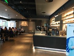 -瑞幸咖啡(宝华国际广场店)