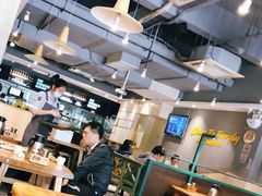 大堂-木屋烧烤(岗顶二店)