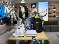 -HOKA(北京蓝色港湾店)