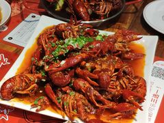 -李双猪·小龙虾·烧烤·羊肉煲(乐山店)