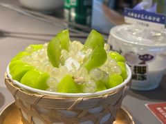 青提冰汤团-三只耳冷锅鱼火锅(玉林店)