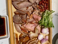 -关东小磨东北菜(漕河泾印象城店)