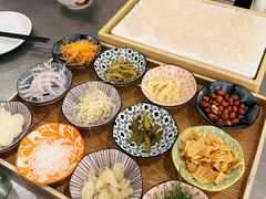 -渔顺生·顺德鱼生·粥底火锅·桑拿鸡(渔人码头店)