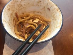 -亿诣蝎府炸酱面羊蝎子火锅(酷车小镇店)