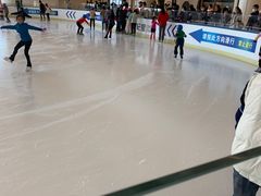 -世纪星滑冰俱乐部(万象城店)
