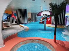 -涨巢·潮玩水疗局