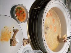 -领鲜天下·焗海鲜·花胶鸡(天目里店)