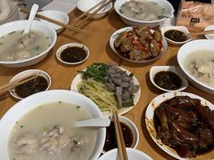 -明红蹄花(糍粑店街店)