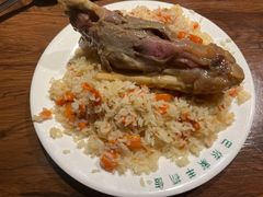 豪华羊腿饭-巴依家新疆手抓饭(菱角湖万达店)