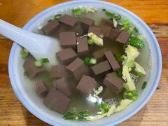 -上海特色小笼店(铁岭路90弄小区店)