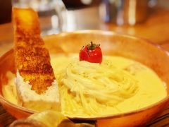 -I HOLIC艾豪丽披萨(KKone店)