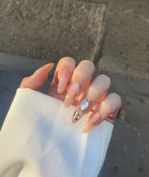 -CM.Nail美甲美睫