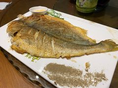 -赶海部落海鲜城(海阳路店)