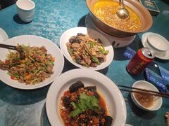 -呷湘厨·鱼汤捞饭(国家会展中心店)