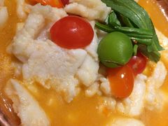 版纳野果酸汤鱼-云海肴·汽锅鸡·云南菜(美罗城店)