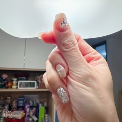 -尤米一站式美甲美睫
