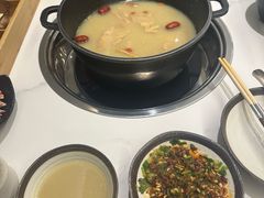 -汤宴·参须肚包鸡(南京路店)