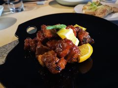 -穹六人间 people 6(岳阳路店)