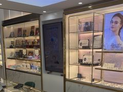 -世纪大明眼镜·林德伯格·蔡司官方授权店(武昌旗舰店)