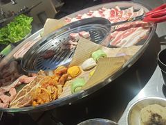 -哈哈碳都·牛肋条无限自助烤肉(宝龙店)