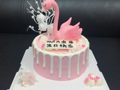 -半勺舒舒生日蛋糕店