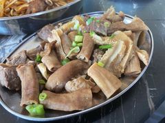 焖牛腩-牛一煲美食(江高店)