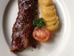 -Bamboo Bar & Grill Restaurant