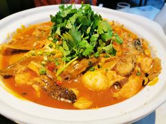 -魏铭鱼头捞饭(晋阳路店)