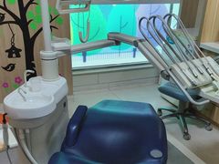 -上海仁爱医院口腔科 · 种植