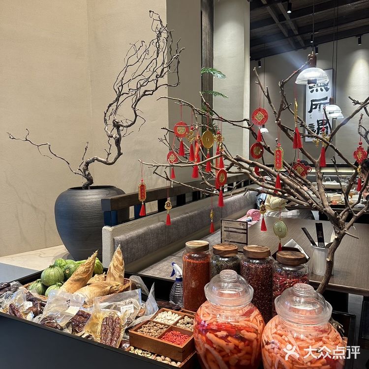 大连的!新晋川菜馆过于费米饭了🍚环境一绝