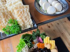 -湊湊火锅·茶憩(南京东路悦荟店)