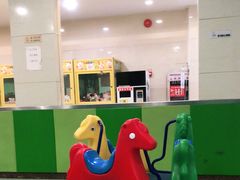 -东豪园林海鲜酒家(南港路辅路店)