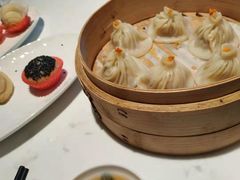 蟹粉小笼包-绿波廊(豫园店)