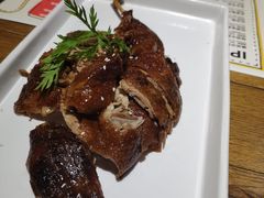 -爱啤精酿·民谣酒馆(滨江店)