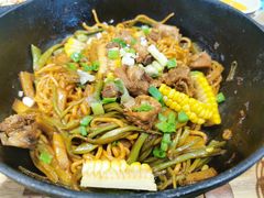 精选肋排焖面-金豆角砂锅焖面(安贞店)