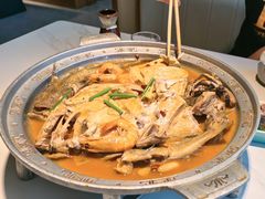 -赶海部落海鲜城(海阳路店)