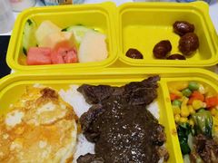 -豪享来中西餐厅(延安东路店)