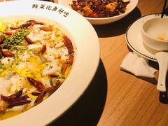 -太二酸菜鱼(武汉光谷保利店)